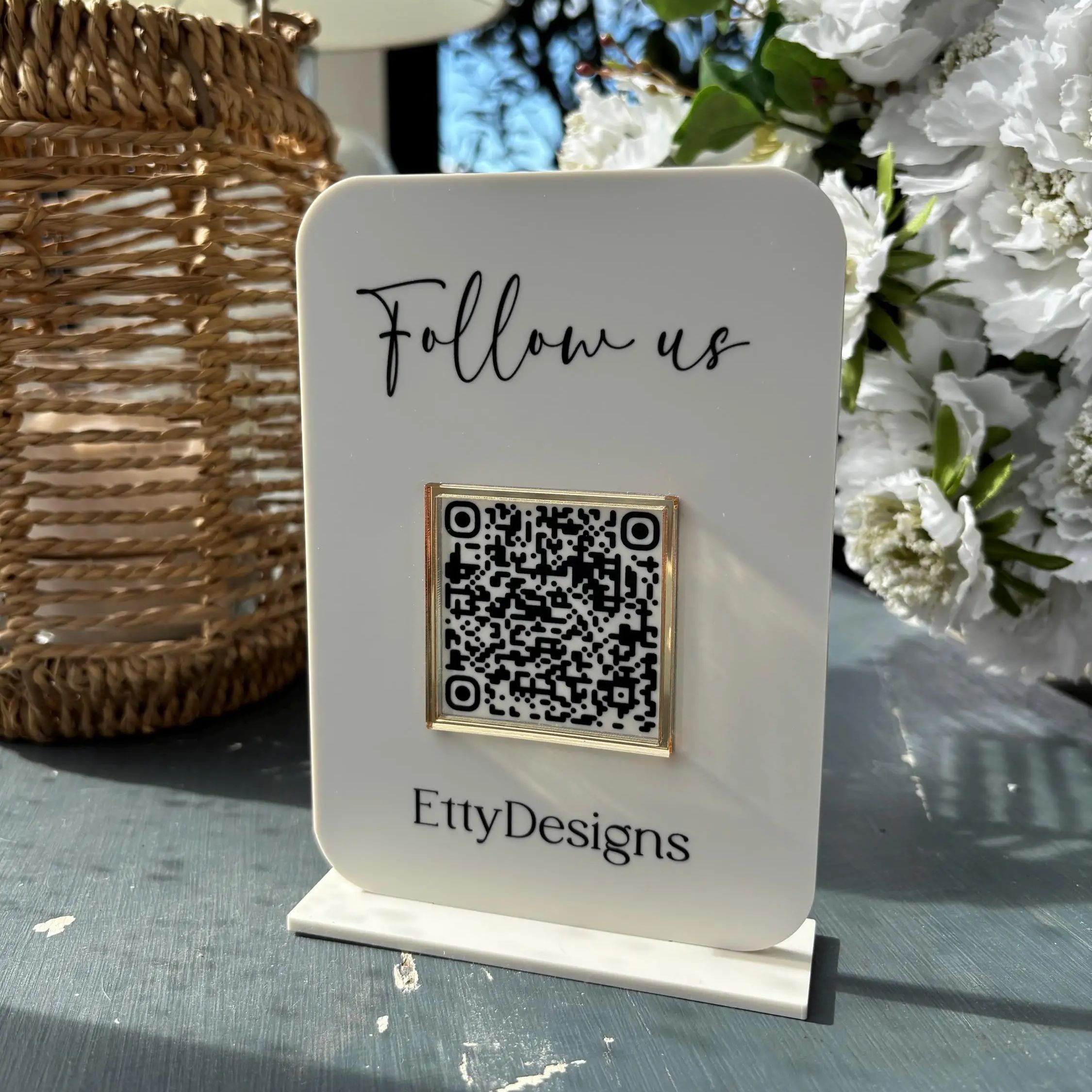 Tarjeta de pago de código QR a - Airbnb Smart Home reseña y precio